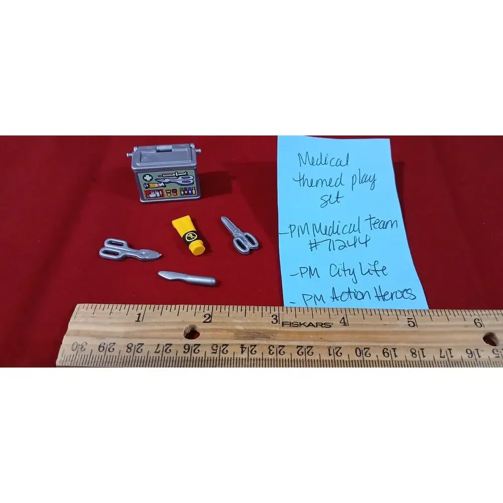 Playmobil Medical Kit Urgent Care Doctor Nurse Vet Clinic Hospital Clinic